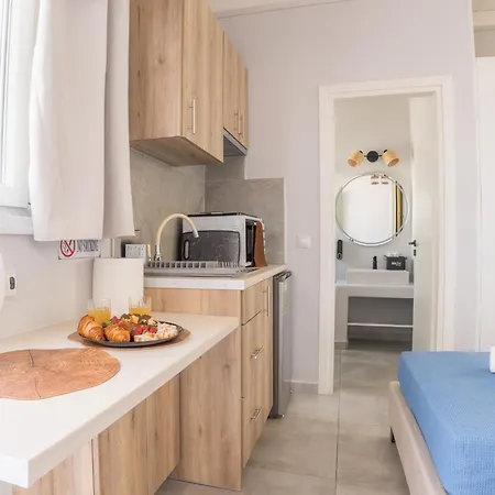 Vivens Mykonos & أنو ميرا