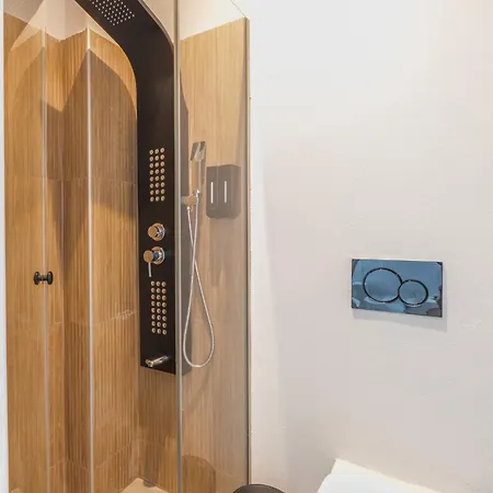 Vivens Mykonos & شقة